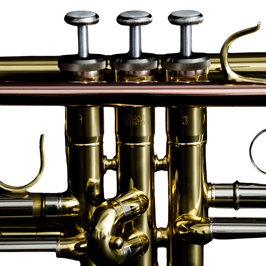 TROMPETA, TONO SI BEMOL, ACABADO DORADO LAQUEADO, INCLUYE BOQUILLA 7C Y ESTUCHE - Miniatura 4