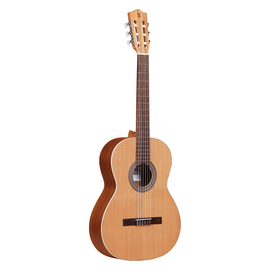 GUITARRA CLASICA 39", COLOR NATURAL, ACABADO MATE, TAPA DE CEDRO MACIZO, FONDO Y AROS DE SAPELLI, CUERDAS D ADDARIO,  INCLUYE ESTUCHE DE 10MM DE ESPESOR